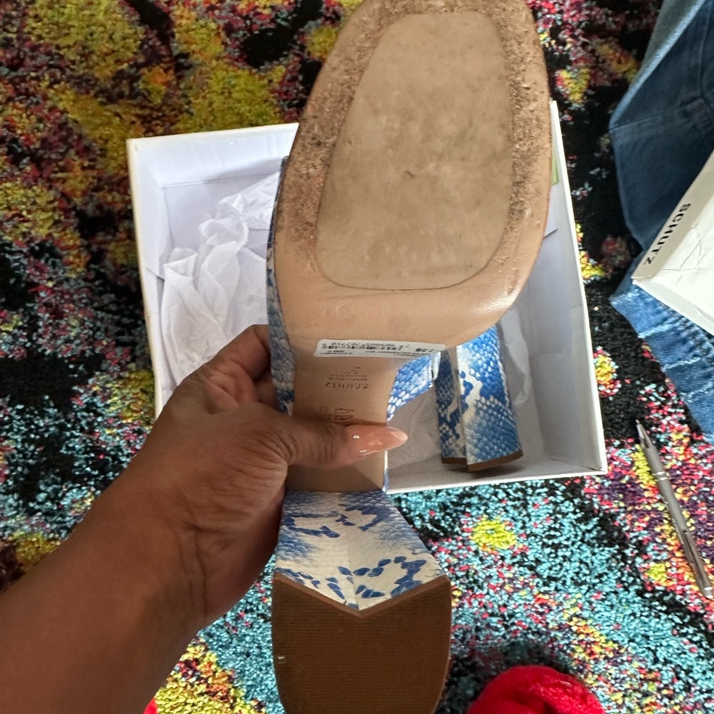 Schutz women sandals - Picture 3 of 3